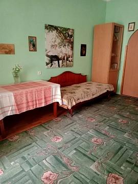 Кімната подобово у Чернівцях. Шевченковский район, вул. Переяславська, 26 &mdash; 1001714762 зображення 1