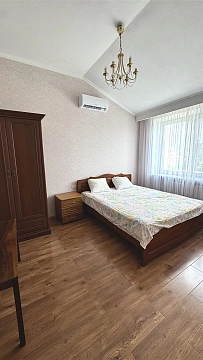 1-комнатная подобово у Одесі. Приморский район, вул. Довженка, 6 &mdash; 1001714767 зображення 1