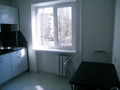 1-комнатная daily in Zaporizhzhia. Aleksandrovskiy district, Ukrainskaya St., 61 &mdash; 1001722535 image 5