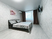 1 room daily in Dnipro. Sobornyi district, Gagarina Ave., 169 &mdash; 1001141740 image 11
