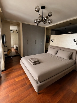 1 room daily in Dnipro. Shevchenkivskyi district, Evropeyskaya St., 9а &mdash; 1001725398 image 1