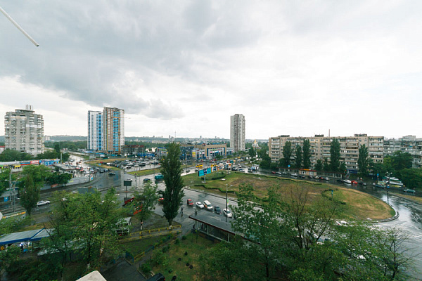 Однокомнатная квартира посуточно в Киеве, Оболонский район, пл. Оболонская, 1