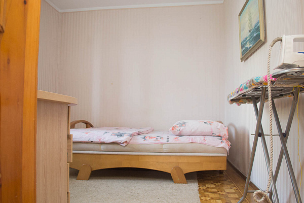Трехкомнатная квартира посуточно в Одессе, Киевский район, ул. Академика Глушко, 2