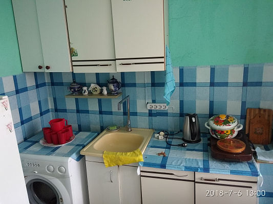 Двухкомнатная квартира посуточно в Сергеевке, ул. Гагарина, 77