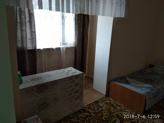 Двухкомнатная квартира посуточно в Сергеевке, ул. Гагарина, 77