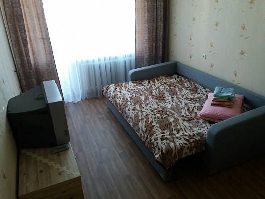 Однокомнатная квартира посуточно в Ровно, ул. Королёва, 4