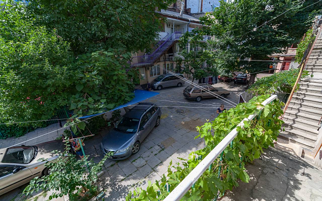 Двухкомнатная квартира посуточно в Одессе, Приморский район, ул. Греческая, 23