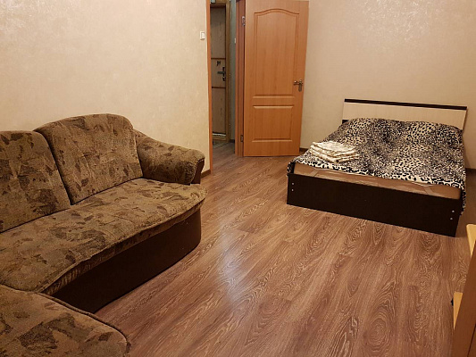 Однокомнатная квартира посуточно в Симферополе, Киевский район, ул. Лермонтова, 16