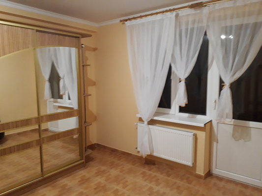 Дом посуточно в Трускавце, ул. Помирецкая, 24