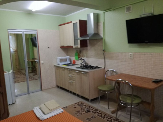 Комната посуточно в Трускавце, ул. Стебницкая, 26