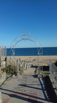Мини-отель посуточно в Новопетровке, ул. Садовая, 1